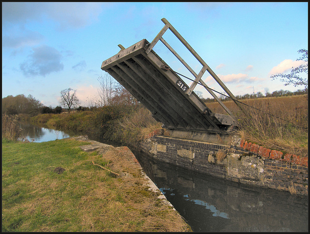 canal lift bridge