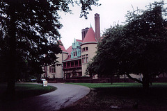 Condre Hall in Huntington, 2003