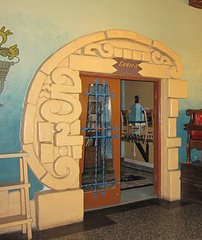 Monrovia Historic Aztec Hotel (3156)