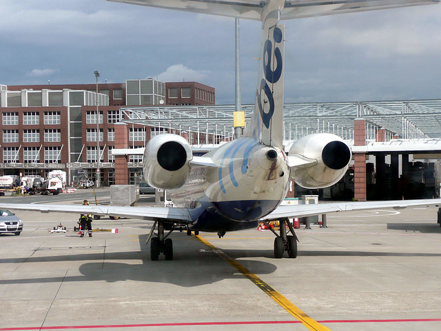 Embraer rear