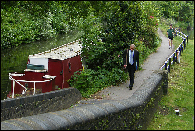 canal path at Isis Lock