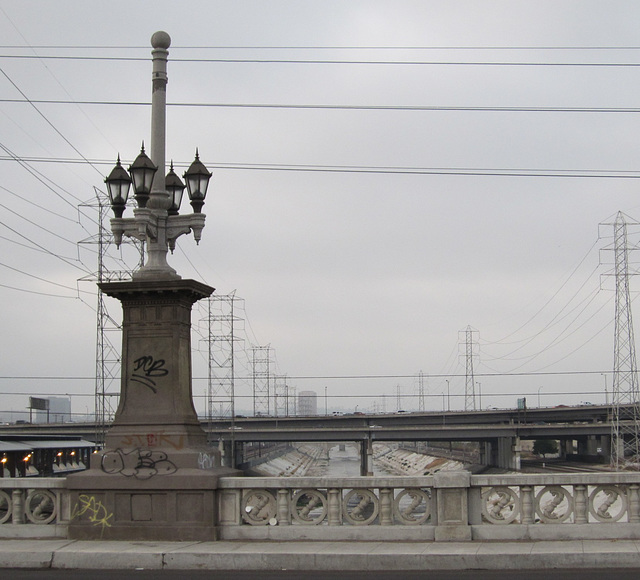 LA River: Olympic Blvd Bridge1330a