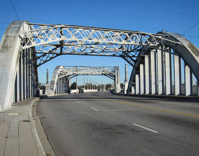 LA River: Sixth St  / Whittier Blvd bridge 1826a