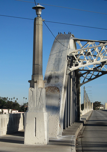 LA River: Sixth St  / Whittier Blvd bridge 1828a