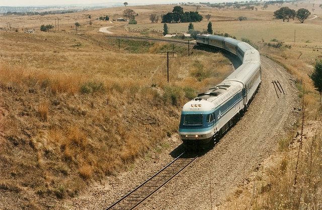 199404Gresham0001