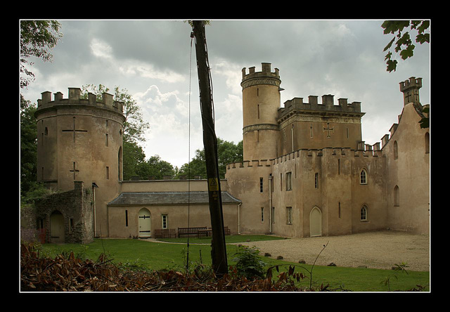 Clytha Castle