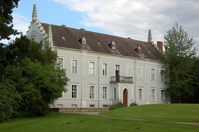 gotika loĝdomo (gotisches Wohnhaus)