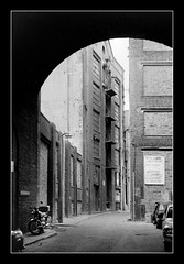 Back St in Southwark 1983