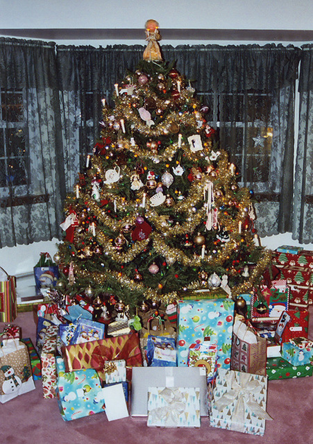 Christmas Tree at My Parents' House,  Dec. 2006