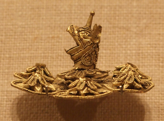 Gold Rosette with a Head of a Griffin in the Metropolitan Museum of Art, September 2011