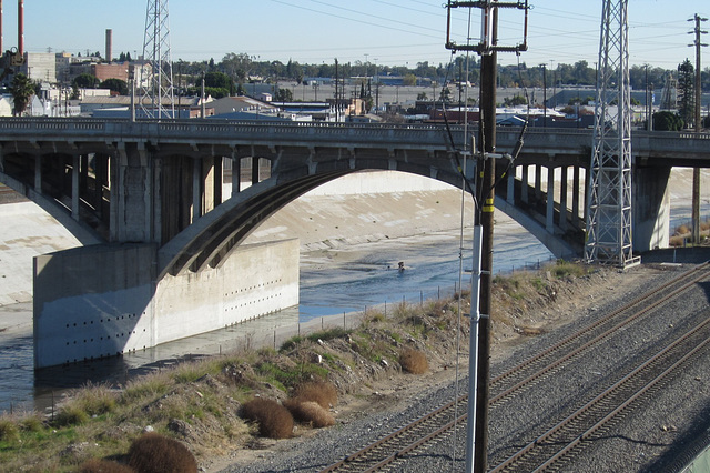 LA River: Spring St bridge 1812a