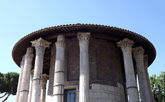 Detail of the Round Temple by Tiber in Rome, June 2012