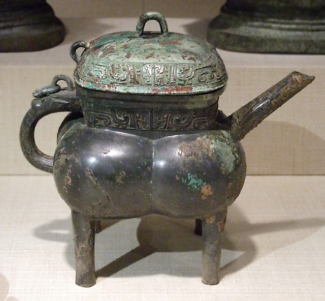 Spouted Ritual Wine Vessel with Cover in the Metropolitan Museum of Art, March 2009