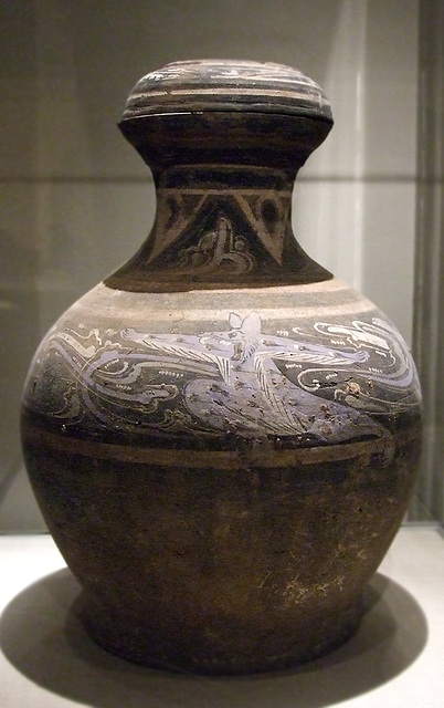 Covered Jar from the Han Dynasty in the Metropolitan Museum of Art, April 2009