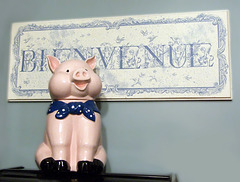 Welcome Sign and Pig Cookie Jar in Aunt Barbara's House, Oct. 2007