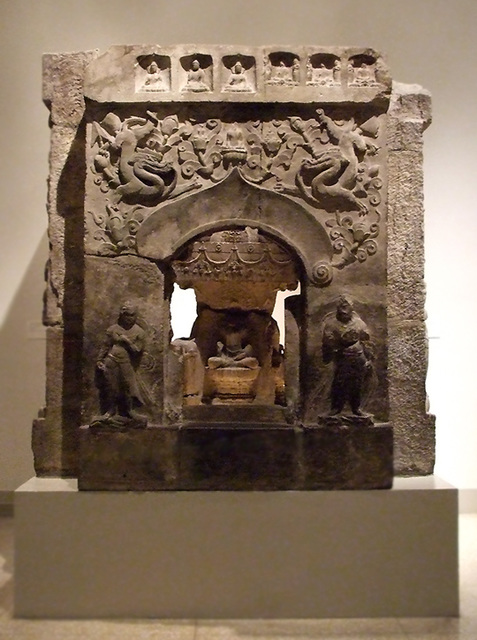 Sculptured Pagoda Sanctuary in the Metropolitan Museum of Art, August 2007