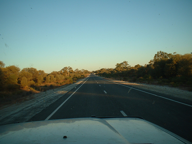 2189 Broken Hill = Cobar 008