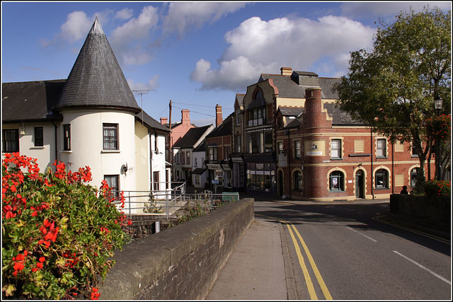 Usk bridge