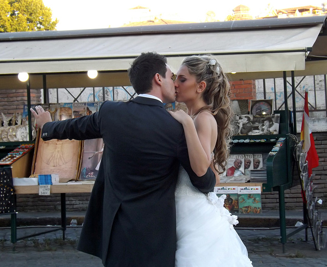 Random Wedding Near Castel St. Angelo in Rome, July 2012