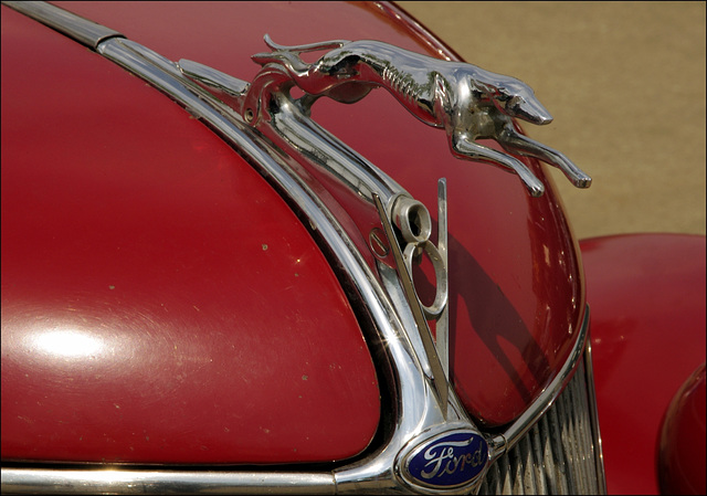 1936 Ford Hood Ornaments 00 20110529