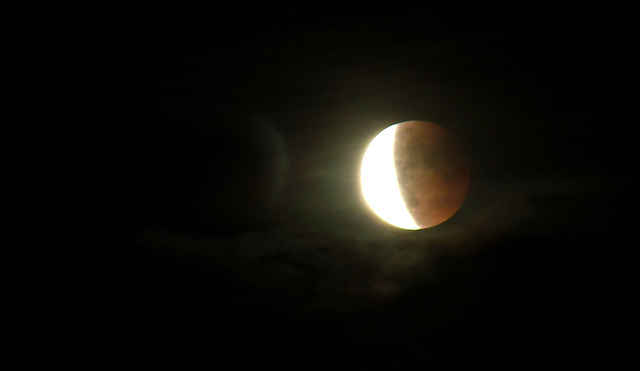 BELFORT: 15 juin 2011 Eclipse totale de la lune.