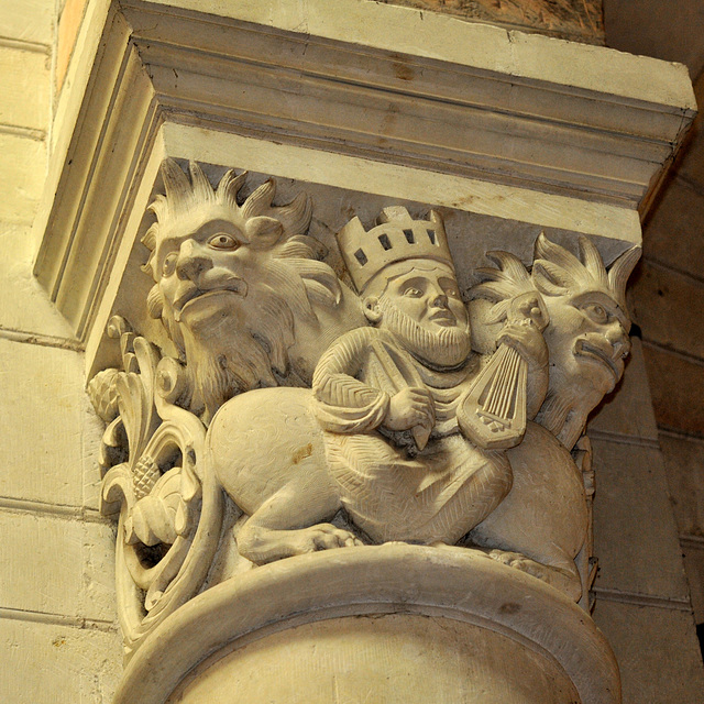 Chapiteau de la Collégiale de Saint-Aignan - Loir-et-Cher