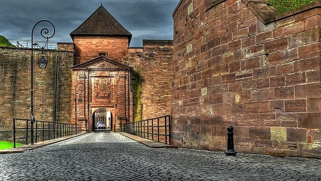 BELFORT: La porte de Brisach.