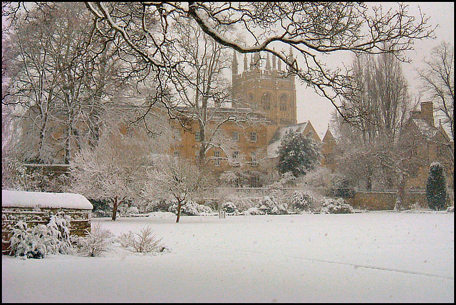 Oxford snow scene
