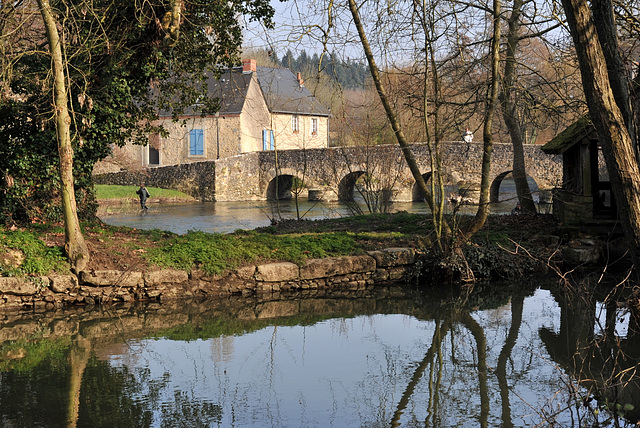 Le Vieux-pont d'Asnières-sur-Vègre - Sarthe