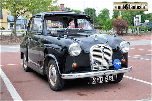 1957 Austin A35 - XYD 981
