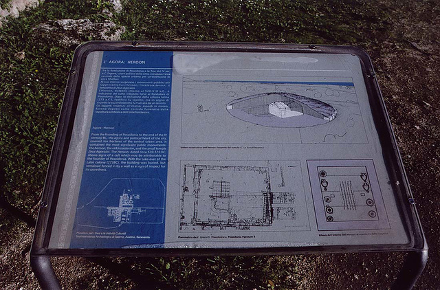 Plan and Reconstruction of the Heroon in Paestum, 2003