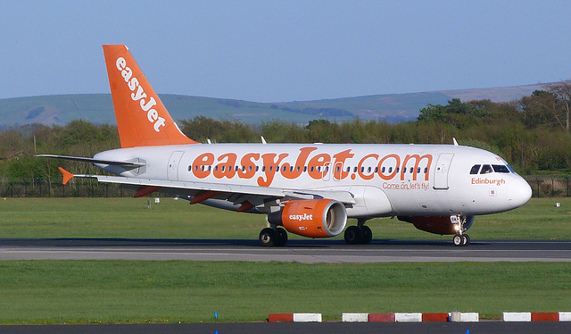 EasyJet EZBM