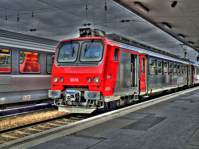 BESANCON: Z2 en gare de Besançon Viotte.