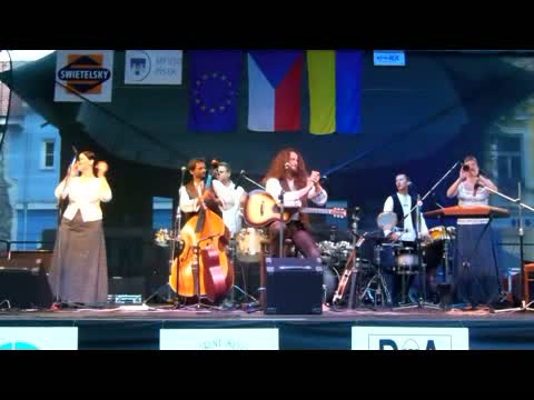 Moravia etnofolkroka muziko