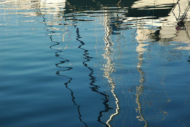 Reflet de Bateau dans la mer