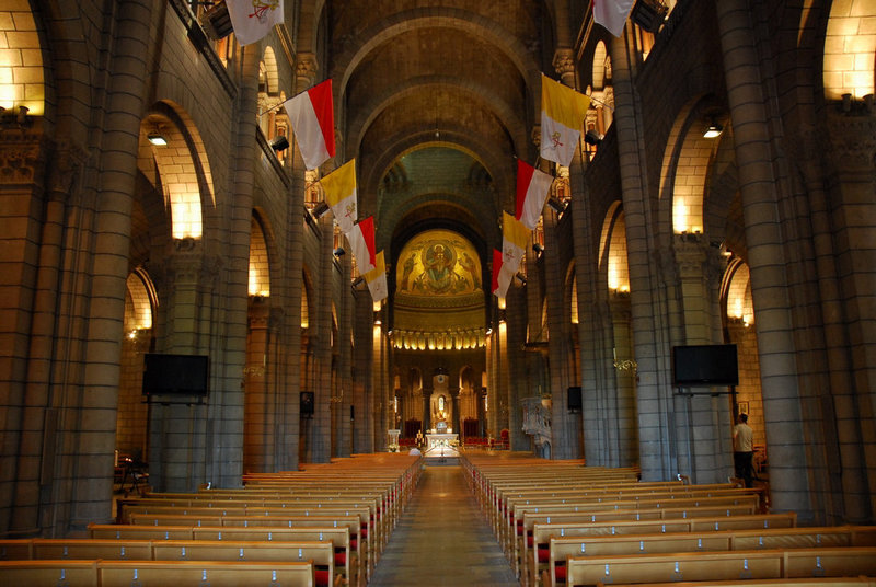 MONACO:Entrée de la Cathédrale.