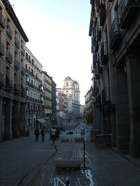 Calle de Toledo, early morning