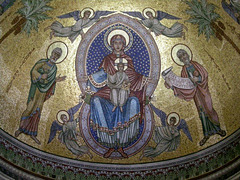 MONACO: " Marie la Glorieuse" Mosaïc de la Cathédrale.