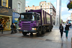 Dublin 2013 – Scania P340 dustbin lorry