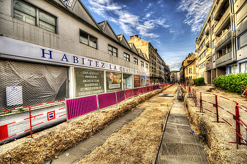 BESANCON: Travaux du tram: Avenue Fontaine Argent .03