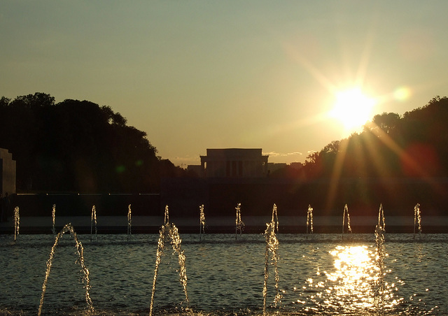 The WWII Memorial's Fountain at Sunset, September 2009