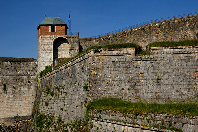 BESANCON: La Citadelle: La tour du roi.