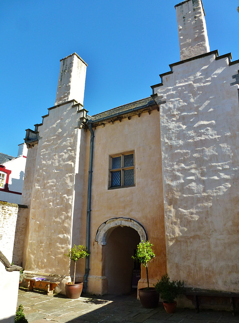 plas mawr, conwy, gwynedd