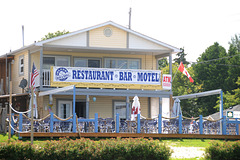 Island Bar & Grill, Hilton Beach