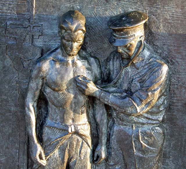 Relief on the WWII Memorial, September 2009