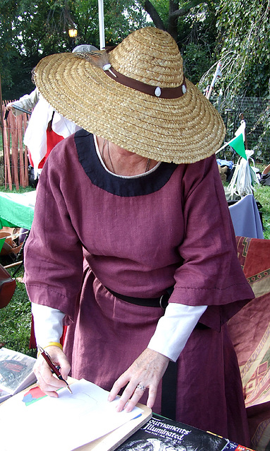 Vicereine Eularia at the Fort Tryon Park Medieval Festival, Sept. 2007