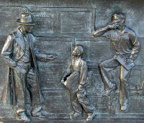 Relief on the WWII Memorial, September 2009