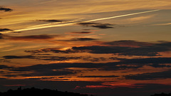 BELFORT: 20 mai 2011: Levé du du soleil sur la tour de la Miotte.