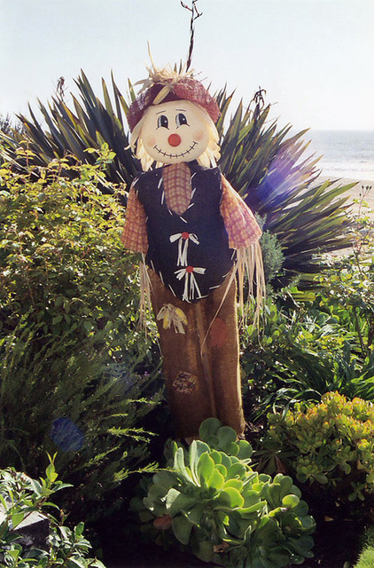Scarecrow in Manhattan Beach, Oct. 2005