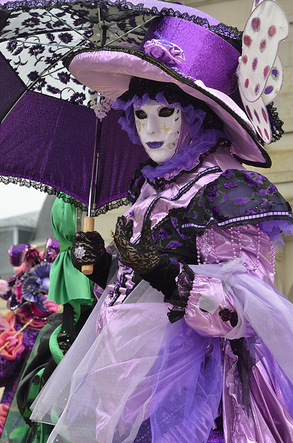 REMIREMONT: 18' Carnaval Vénitien - 120